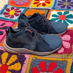 Columbia Mens SH/FT OutDry Mid Shoes. Sz 9.5